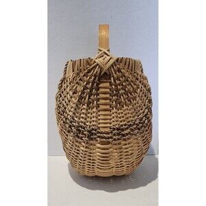 Beautiful Handmade Woven Hanging Basket 11.5" x 9" in Great Condition